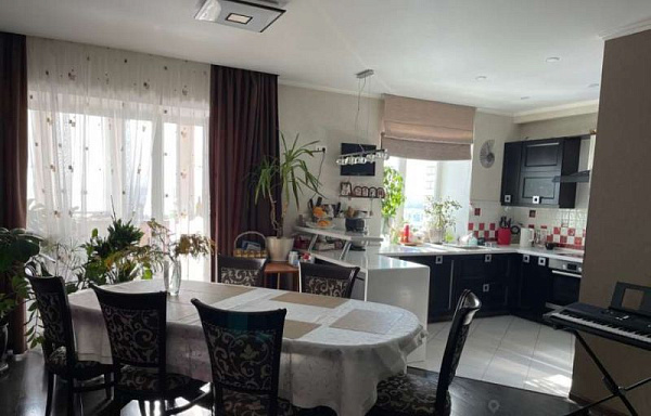 3-к квартира, Пермякова, 88