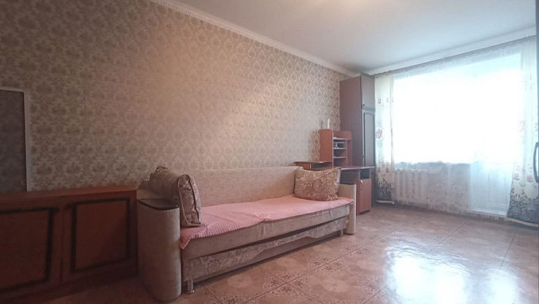 2-к квартира, Уральская, 74