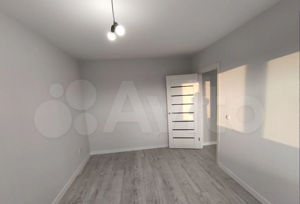 2-к квартира, Новосёлов, 113