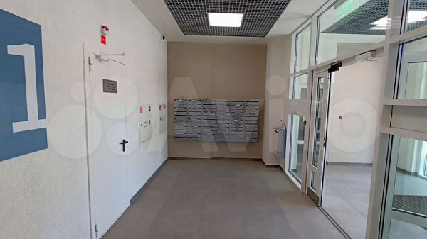 1-к квартира, Сергея Джанбровского, 3