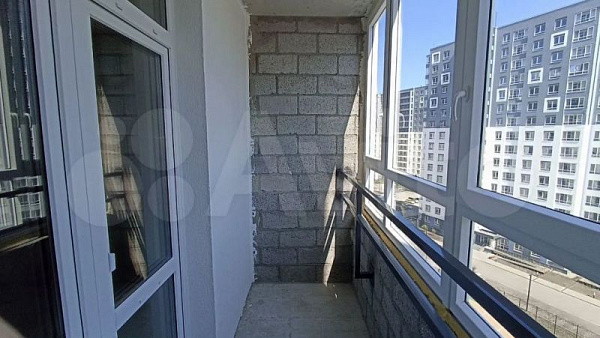 1-к квартира, Сергея Джанбровского, 3