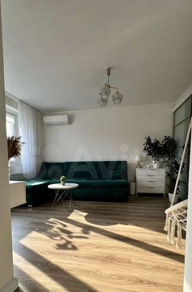 1-к квартира, Александра Митинского, 6