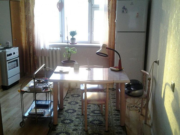 2-к квартира, Пермякова, 78