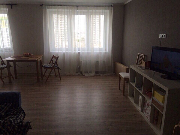 3-к квартира, Мебельщиков, 4