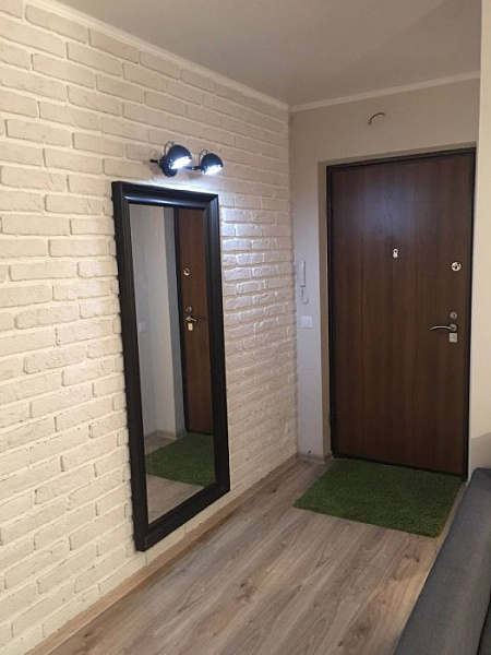 3-к квартира, Мебельщиков, 4