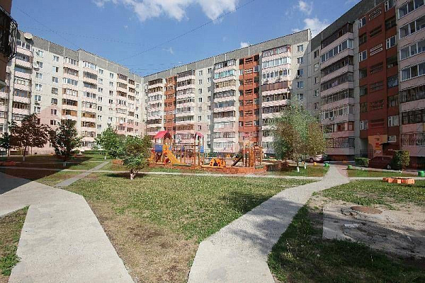 2-к квартира, Моторостроителей, 14