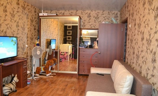 1-к квартира, Ватутина, 14